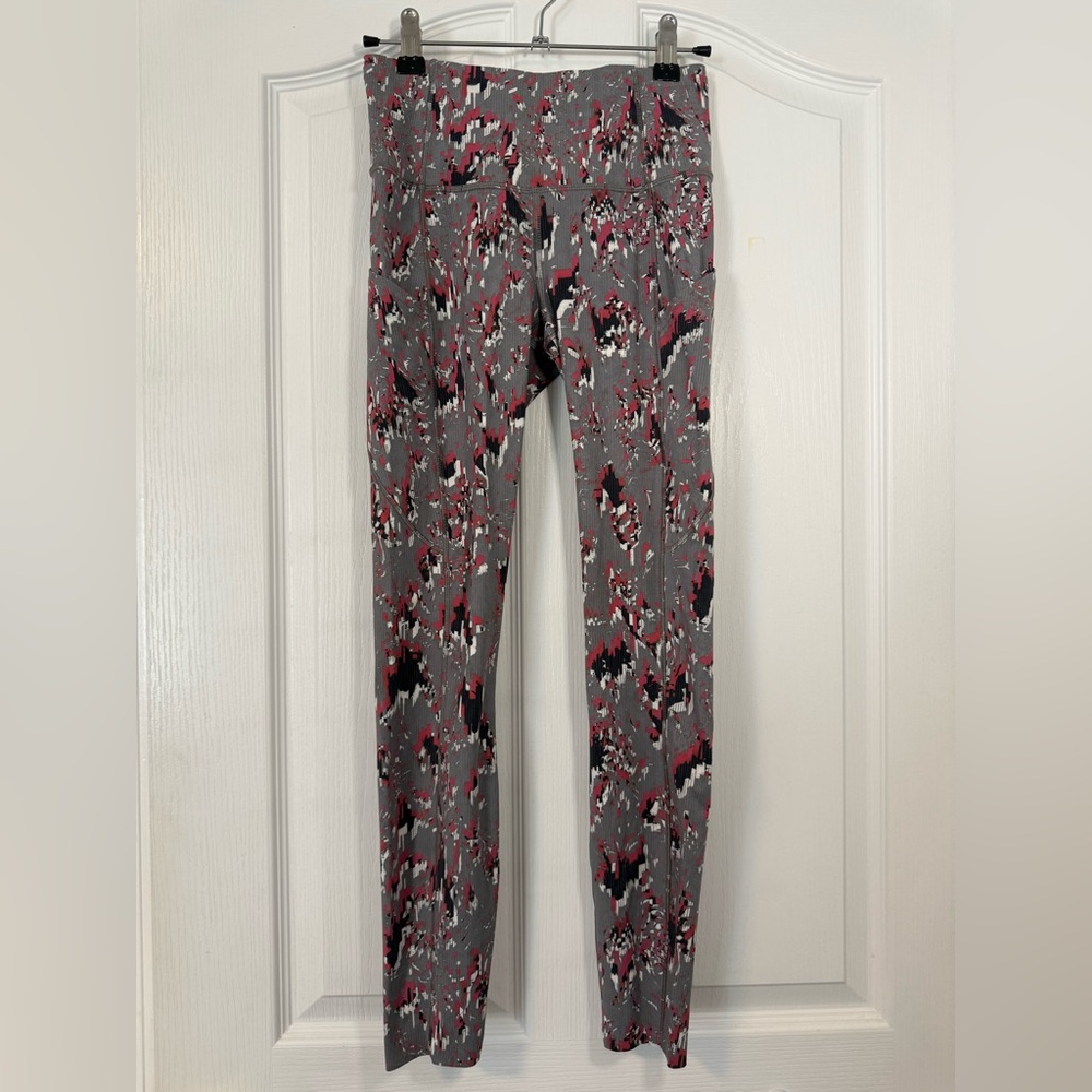 Lululemon Fast and Fre High Rise 25" Leggings Floral Flux, Size 4